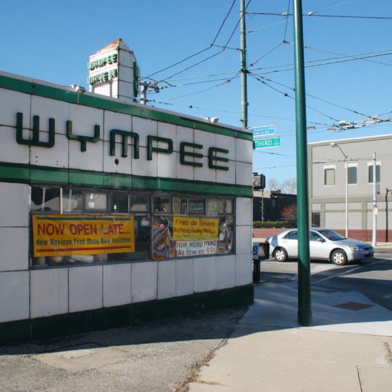 WYMPEE burger enamel building exterior in Dayton, Ohio