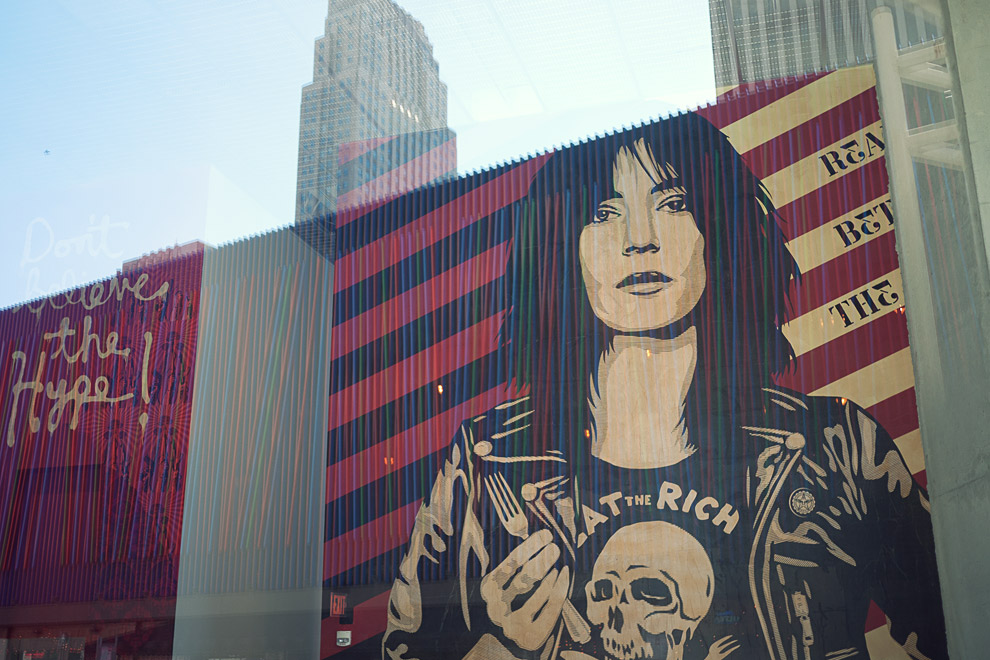 Patti Smith mural