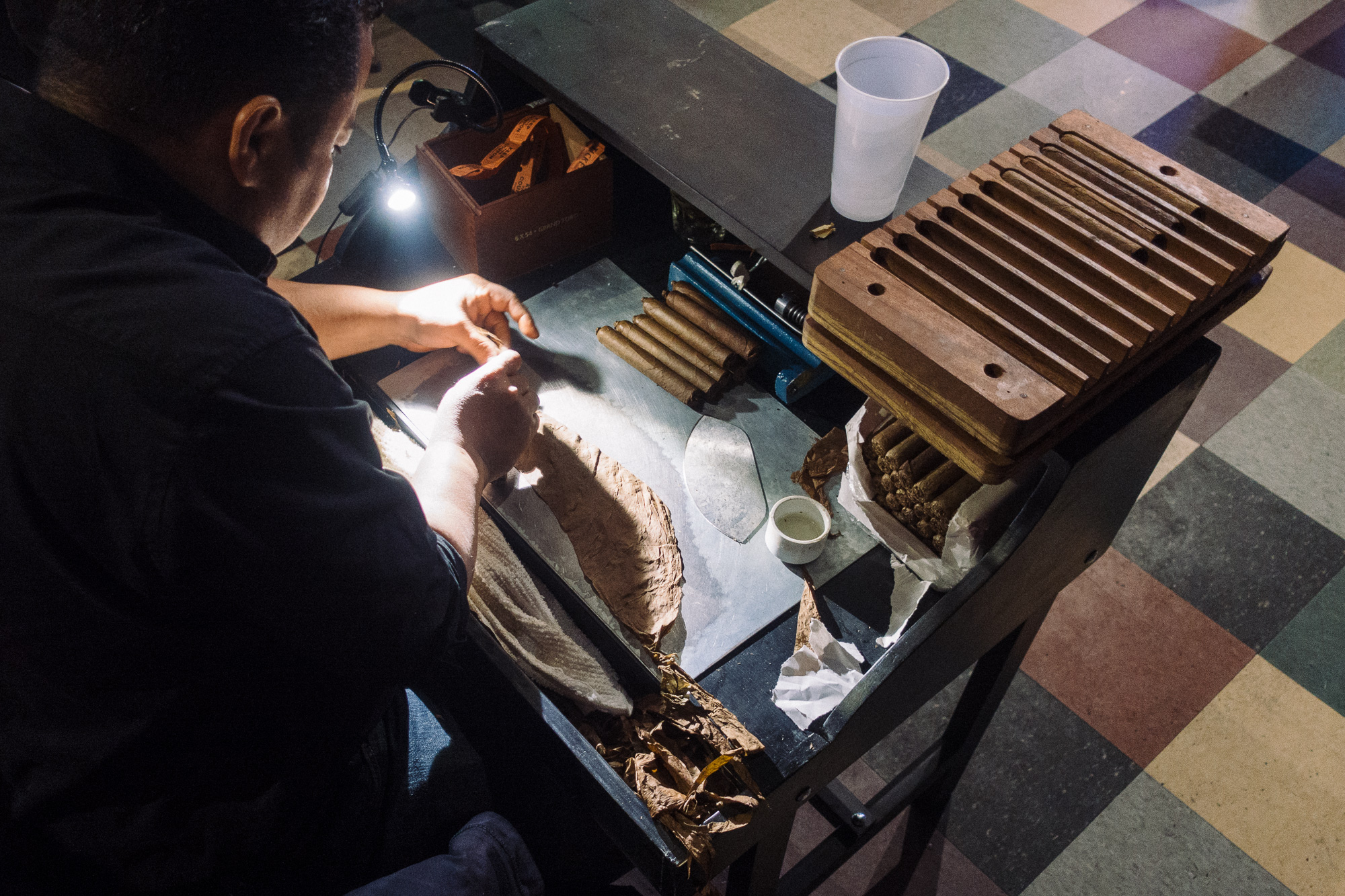 Hand rolled cigar