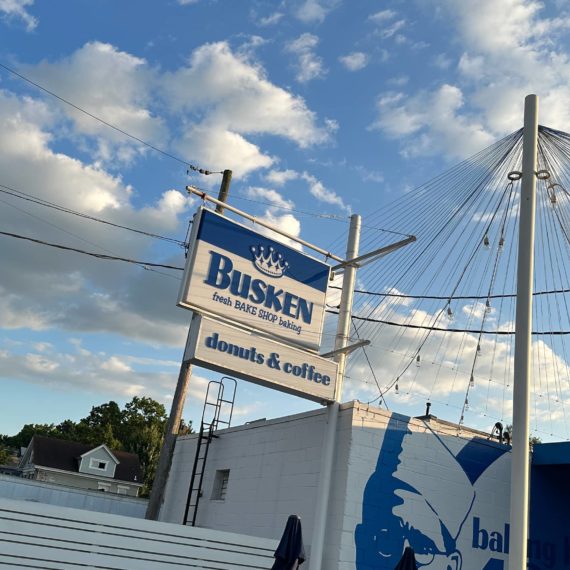 Sign for Busken donuts and coffee